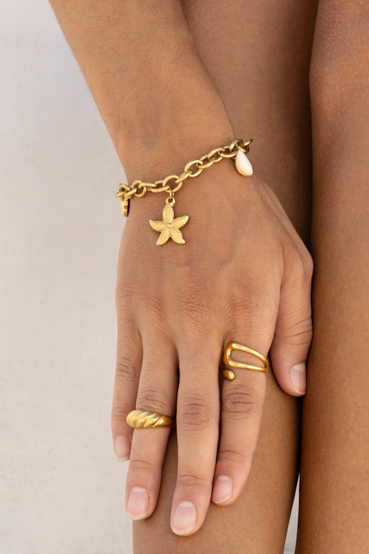 Hawaii Charm Bracelet
